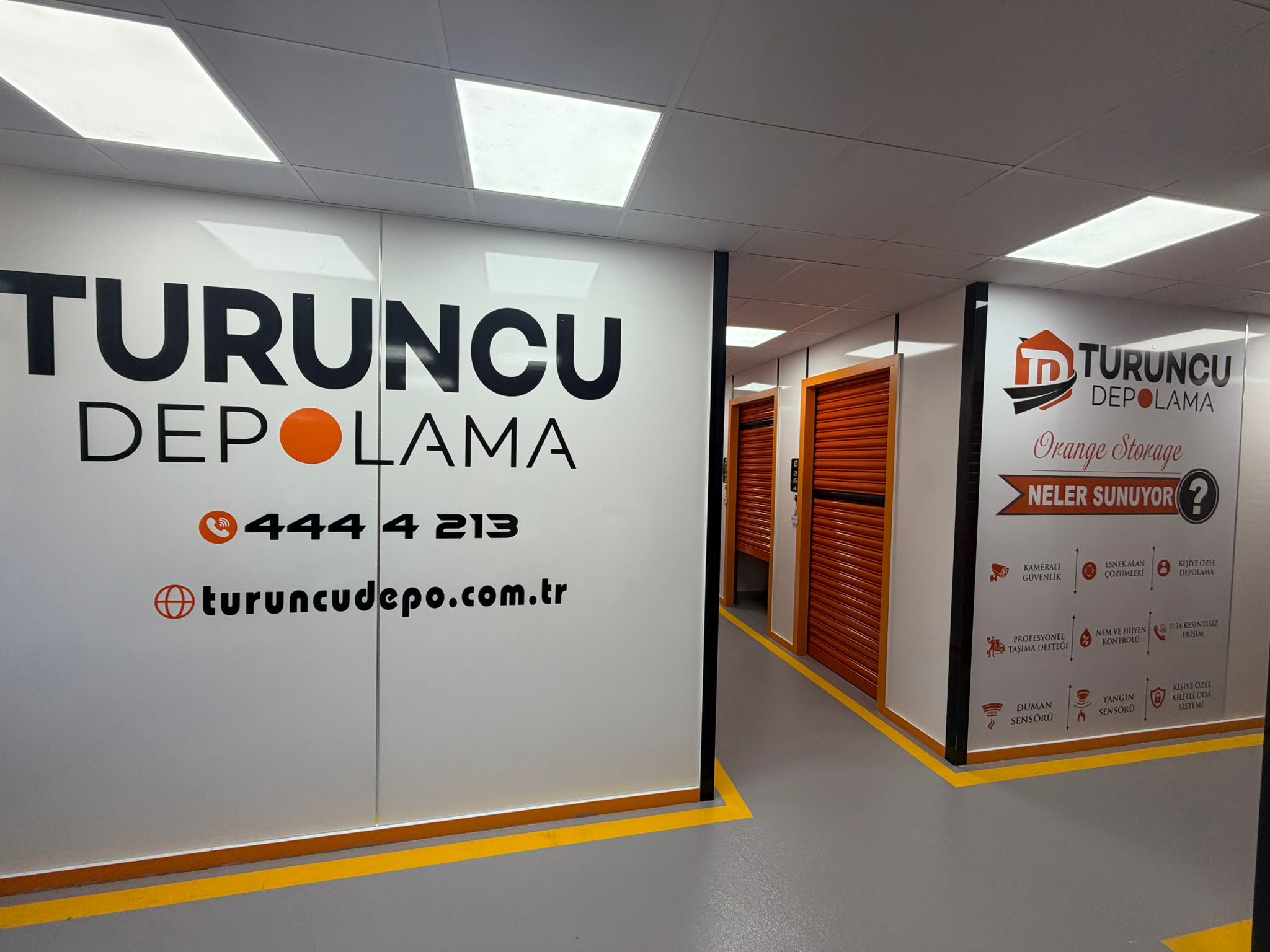 Turuncu Depo eşya depolama alanı